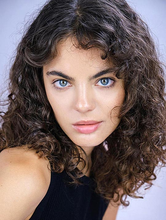 Charlotte Van Hal_45